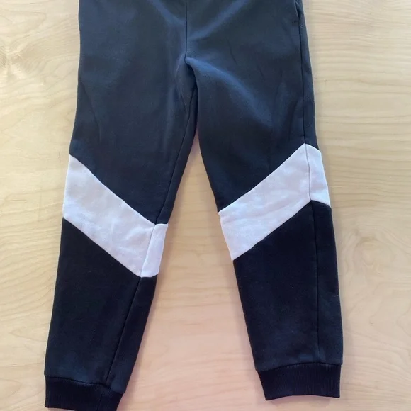 Athletic Works Joggers size  Large (10-12) (DK) - Picture 2 of 6